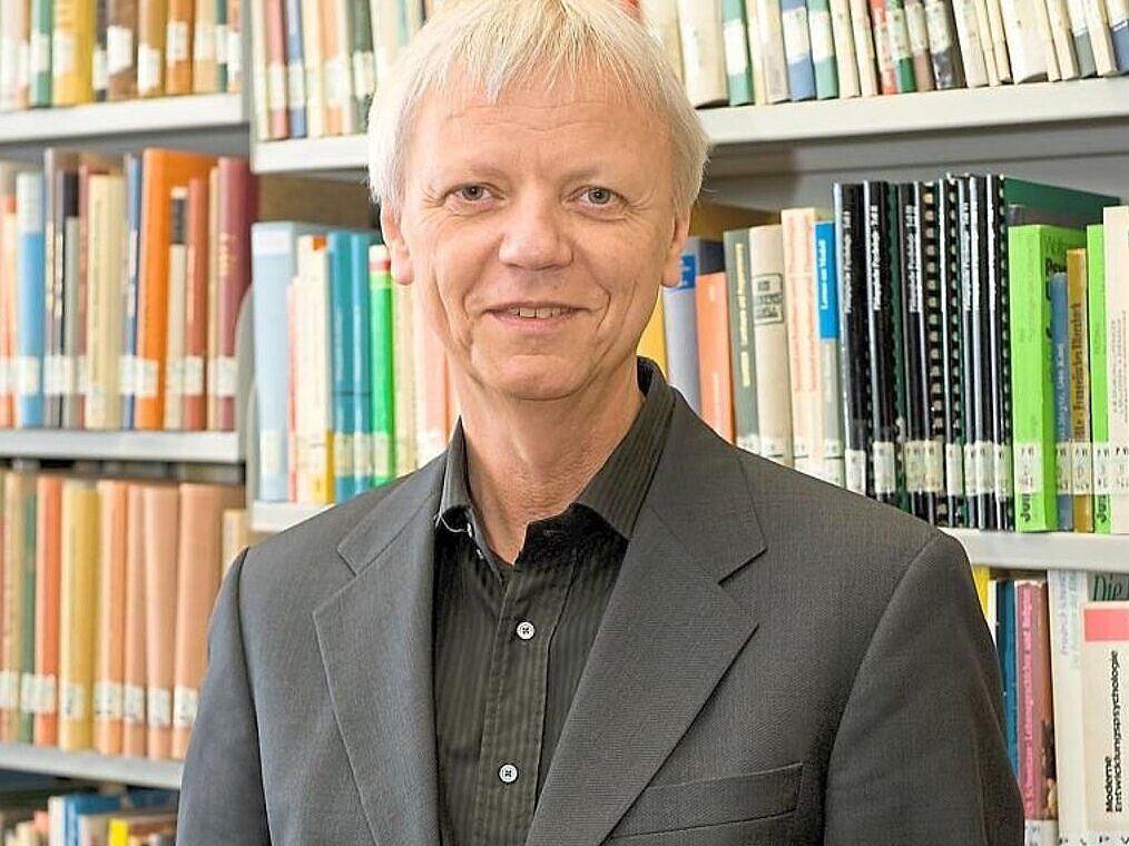 Lucien Hoelscher